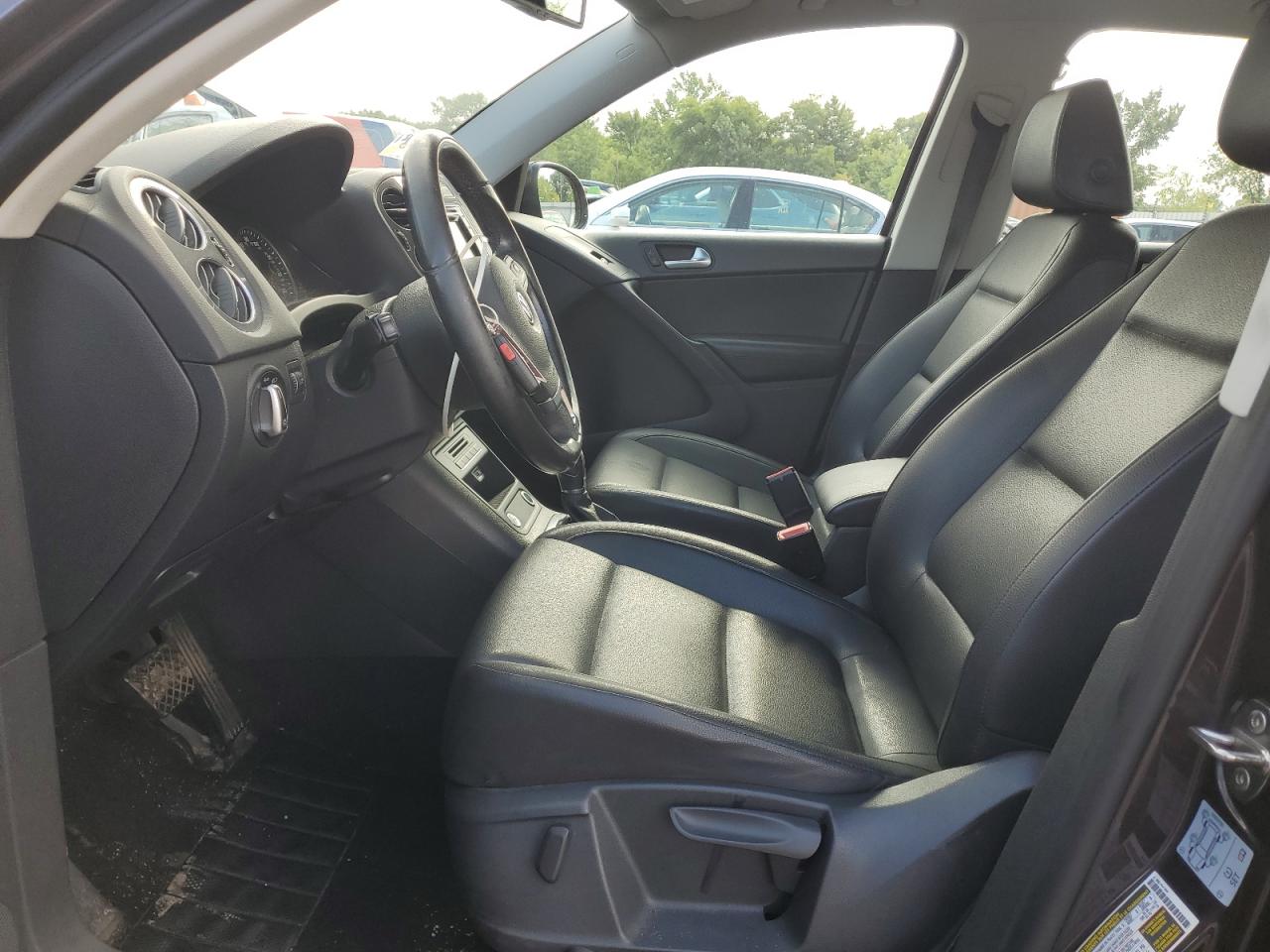 2016 Volkswagen Tiguan S VIN: WVGAV7AXXGW548505 Lot: 70166845