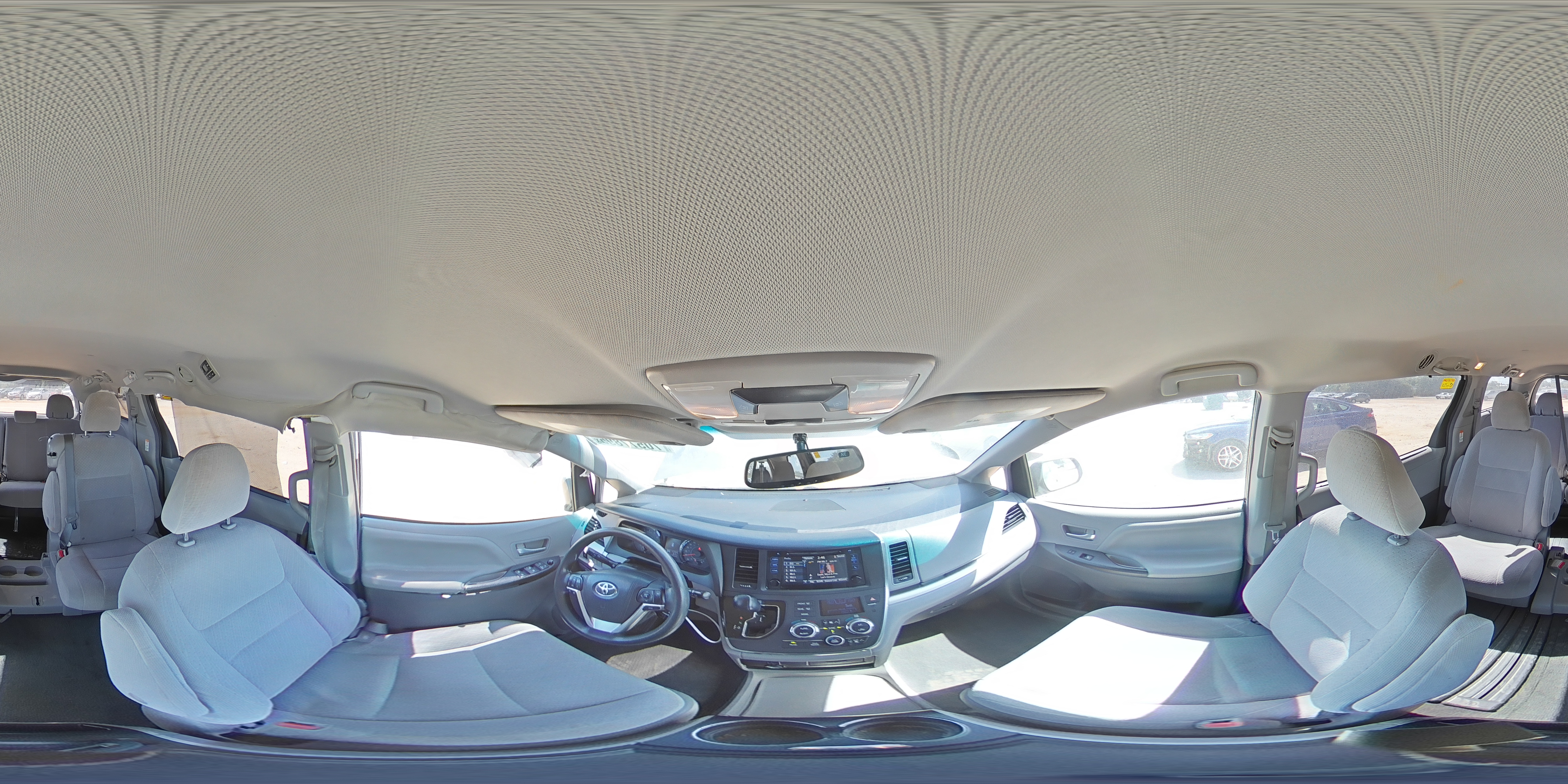 2015 Toyota Sienna Le VIN: 5TDKK3DC3FS565647 Lot: 70577895