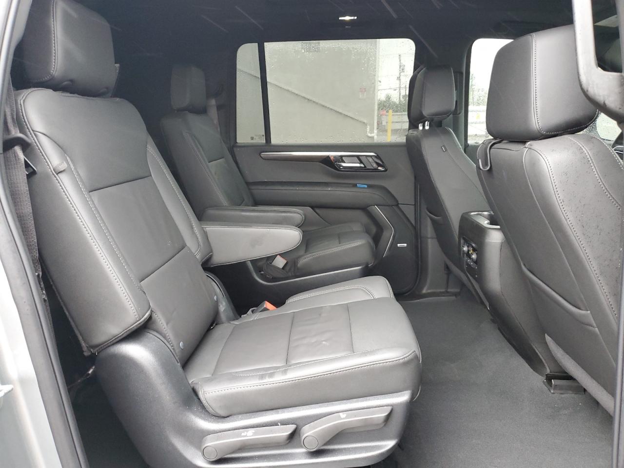 2025 Chevrolet Suburban K1500 Lt VIN: 1GNS6CRD6SR260620 Lot: 69419325