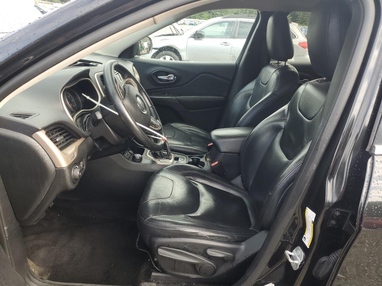 2015 Jeep Cherokee Latitude VIN: 1C4PJMCB7FW734012 Lot: 69815435