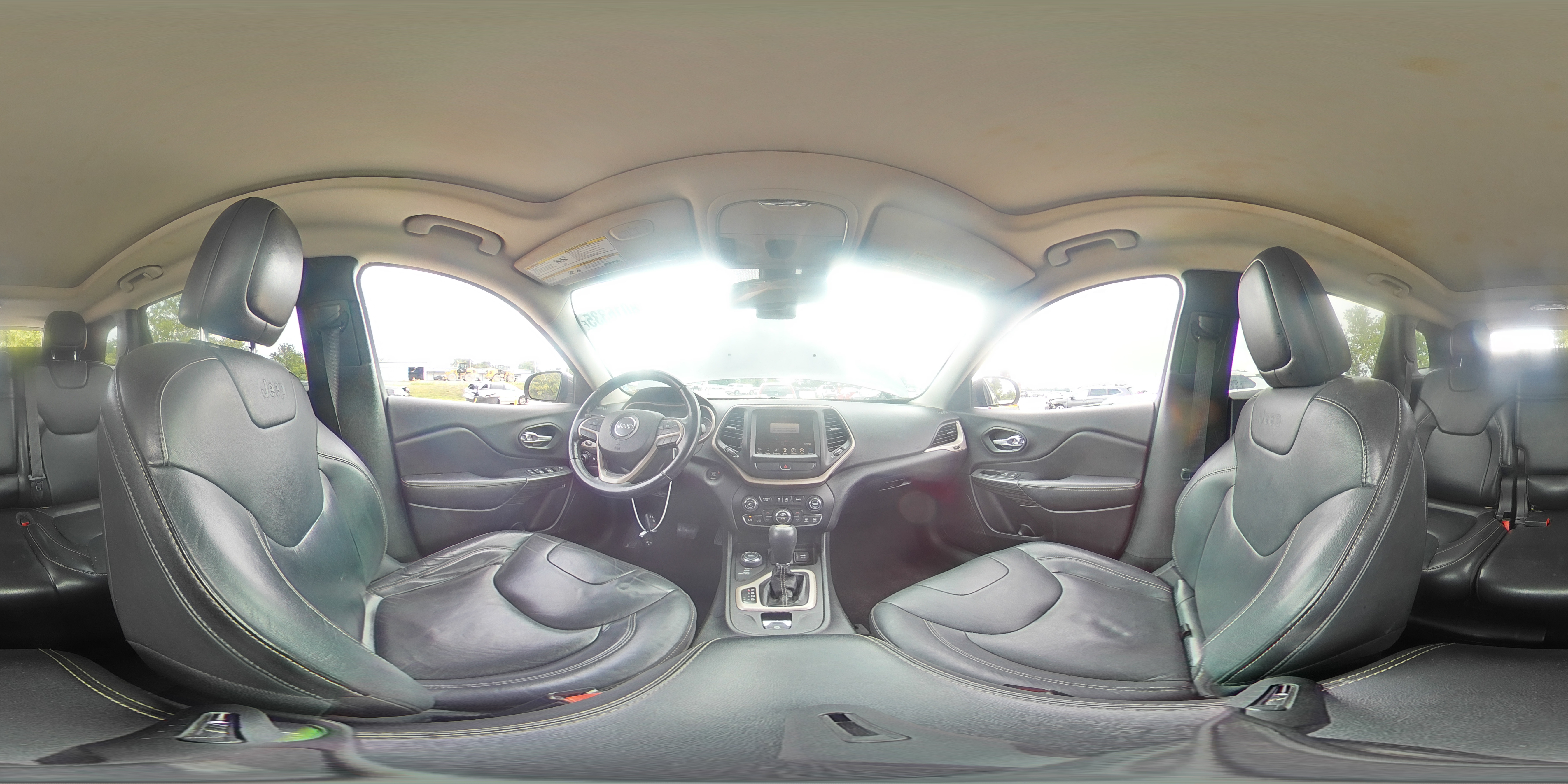 2015 Jeep Cherokee Limited VIN: 1C4PJMDS5FW692986 Lot: 68016335