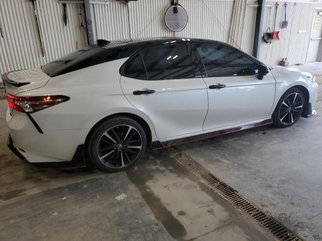  TOYOTA CAMRY 2018 White