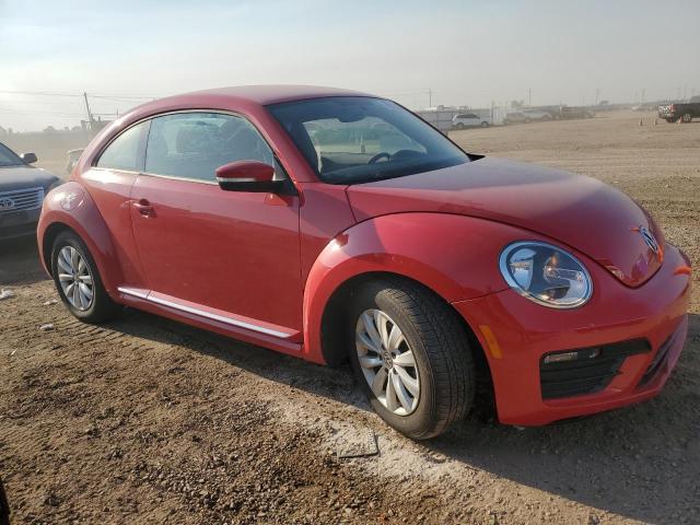  VOLKSWAGEN BEETLE 2019 Красный
