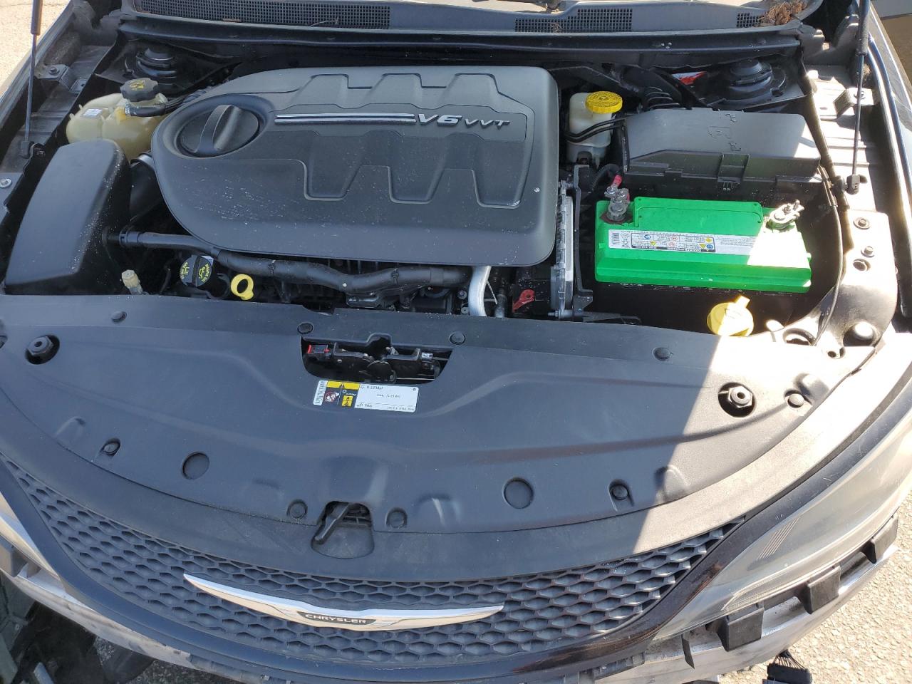 2015 Chrysler 200 S VIN: 1C3CCCBG9FN581109 Lot: 68358295