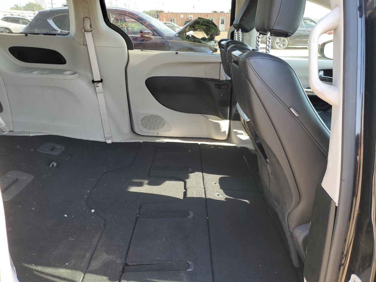 2018 Chrysler Pacifica Touring L Plus VIN: 2C4RC1EG4JR236135 Lot: 68723575