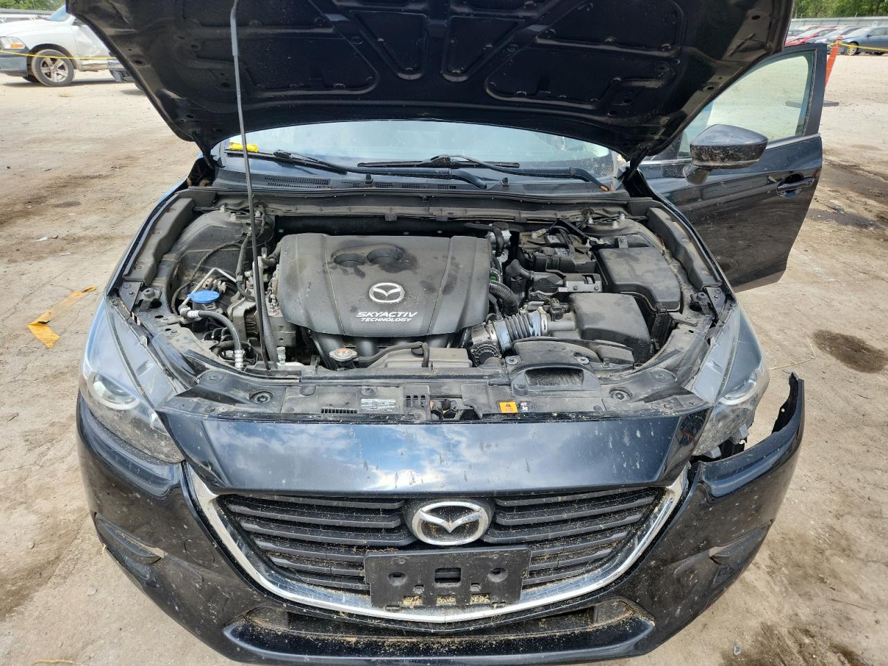 2018 Mazda 3 Touring VIN: 3MZBN1L36JM273798 Lot: 69535135