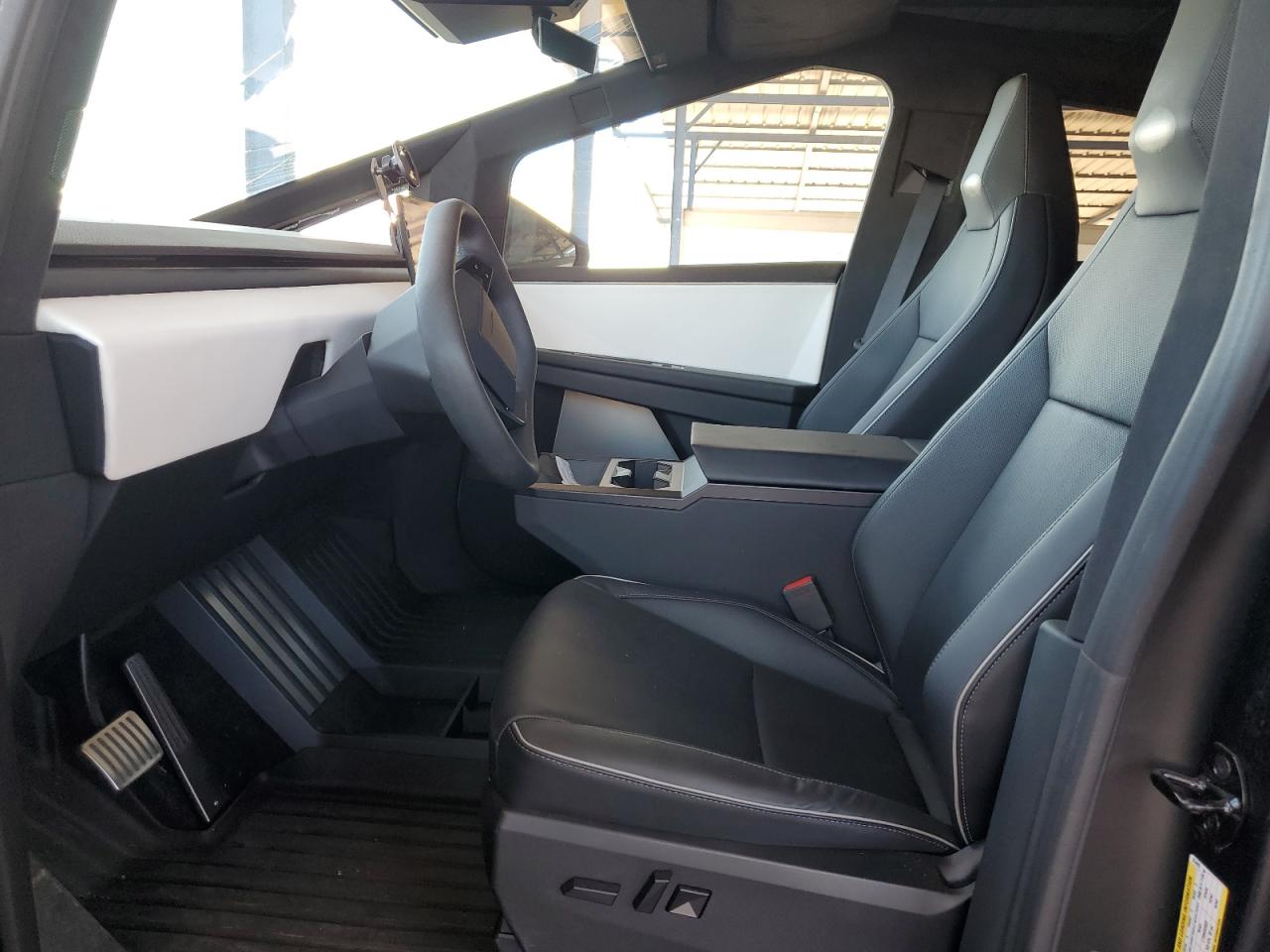 2024 Tesla Cybertruck VIN: 7G2CEHED0RA014420 Lot: 69673615