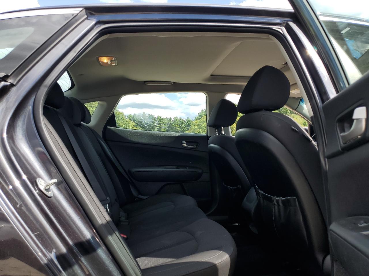 2017 Kia Optima Lx VIN: 5XXGT4L33HG160029 Lot: 70572145