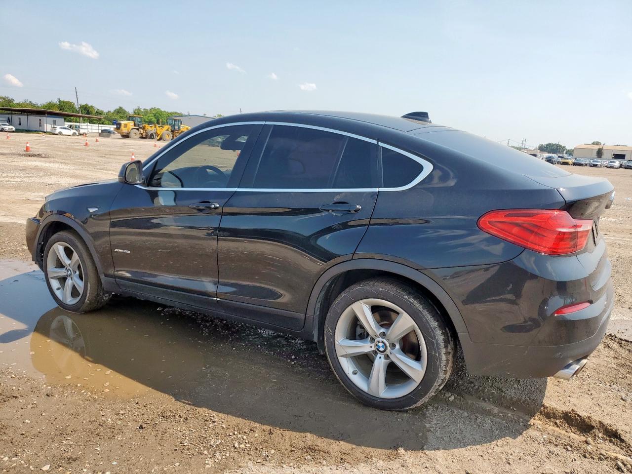 Фото: 5UXXW3C5XF0M89293