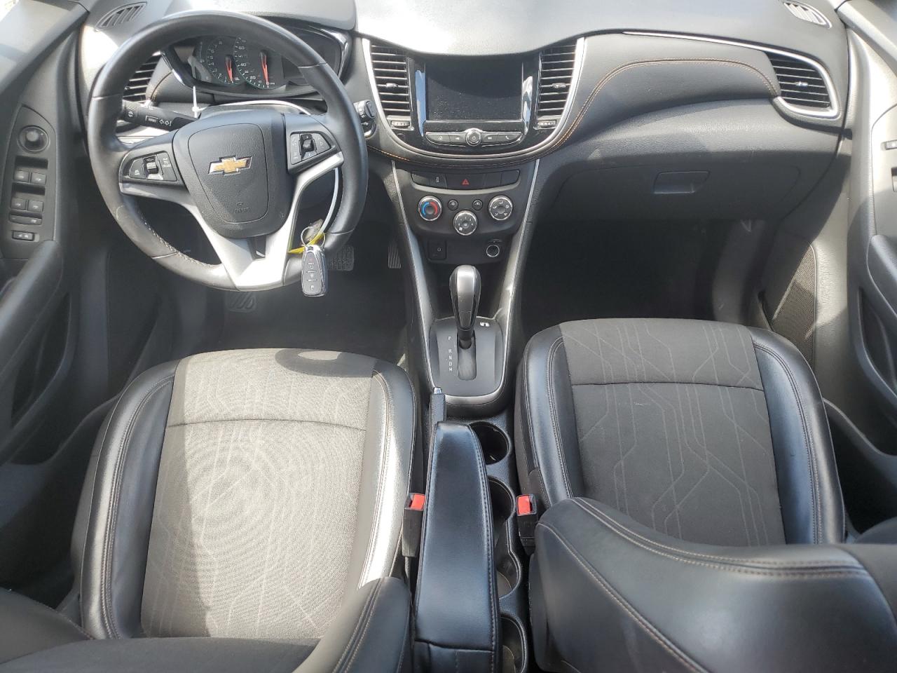 2020 Chevrolet Trax 1Lt VIN: KL7CJLSB7LB347048 Lot: 70199705