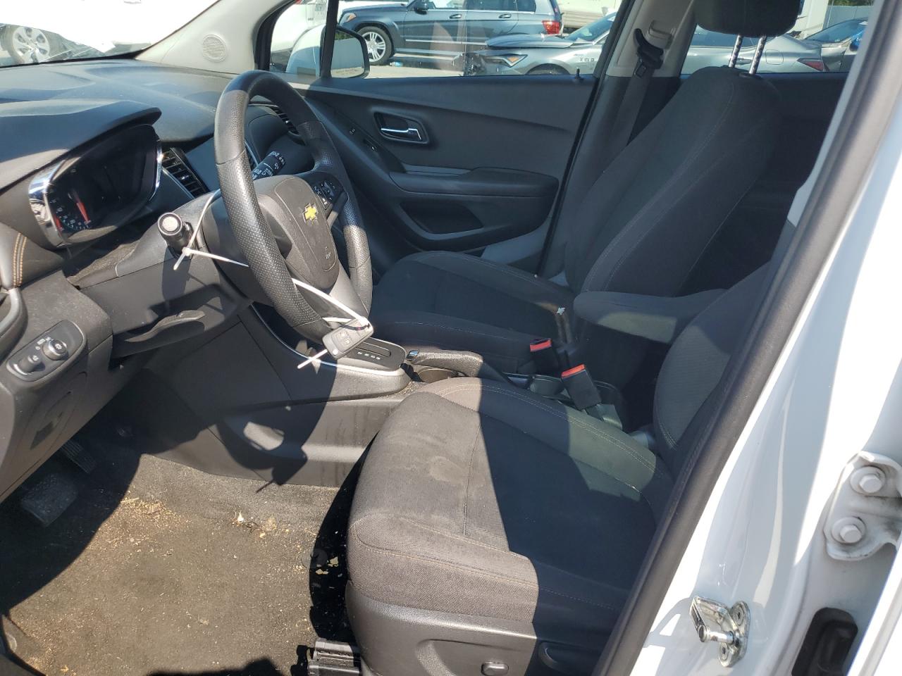 2018 Chevrolet Trax Ls VIN: KL7CJKSB3JB520202 Lot: 69062755