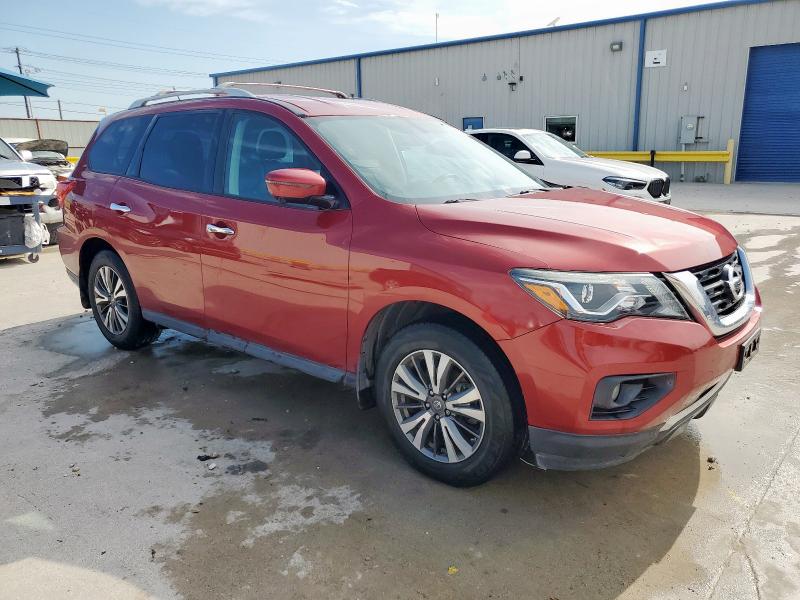  NISSAN PATHFINDER 2017 Бургунди