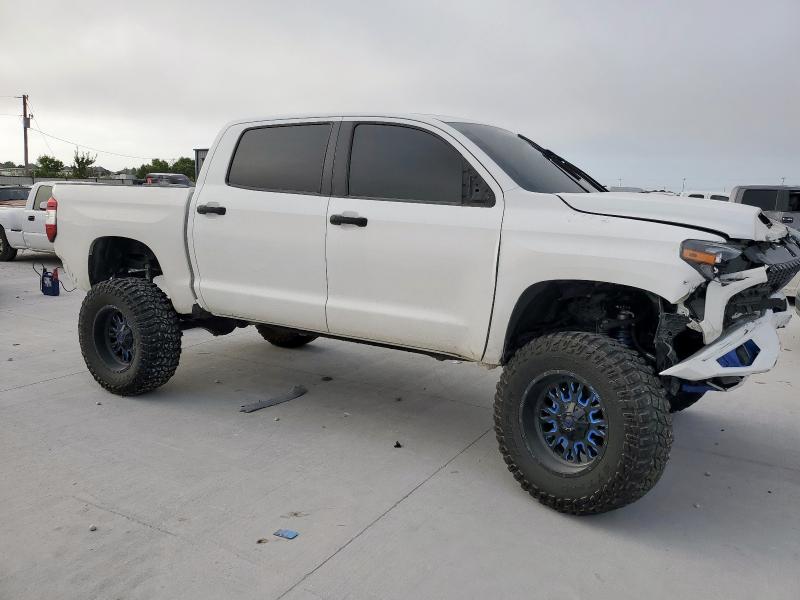  TOYOTA TUNDRA 2020 Белы