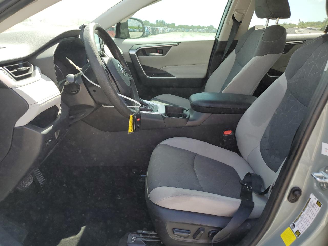2021 Toyota Rav4 Xle VIN: 2T3W1RFV7MW108678 Lot: 69018945