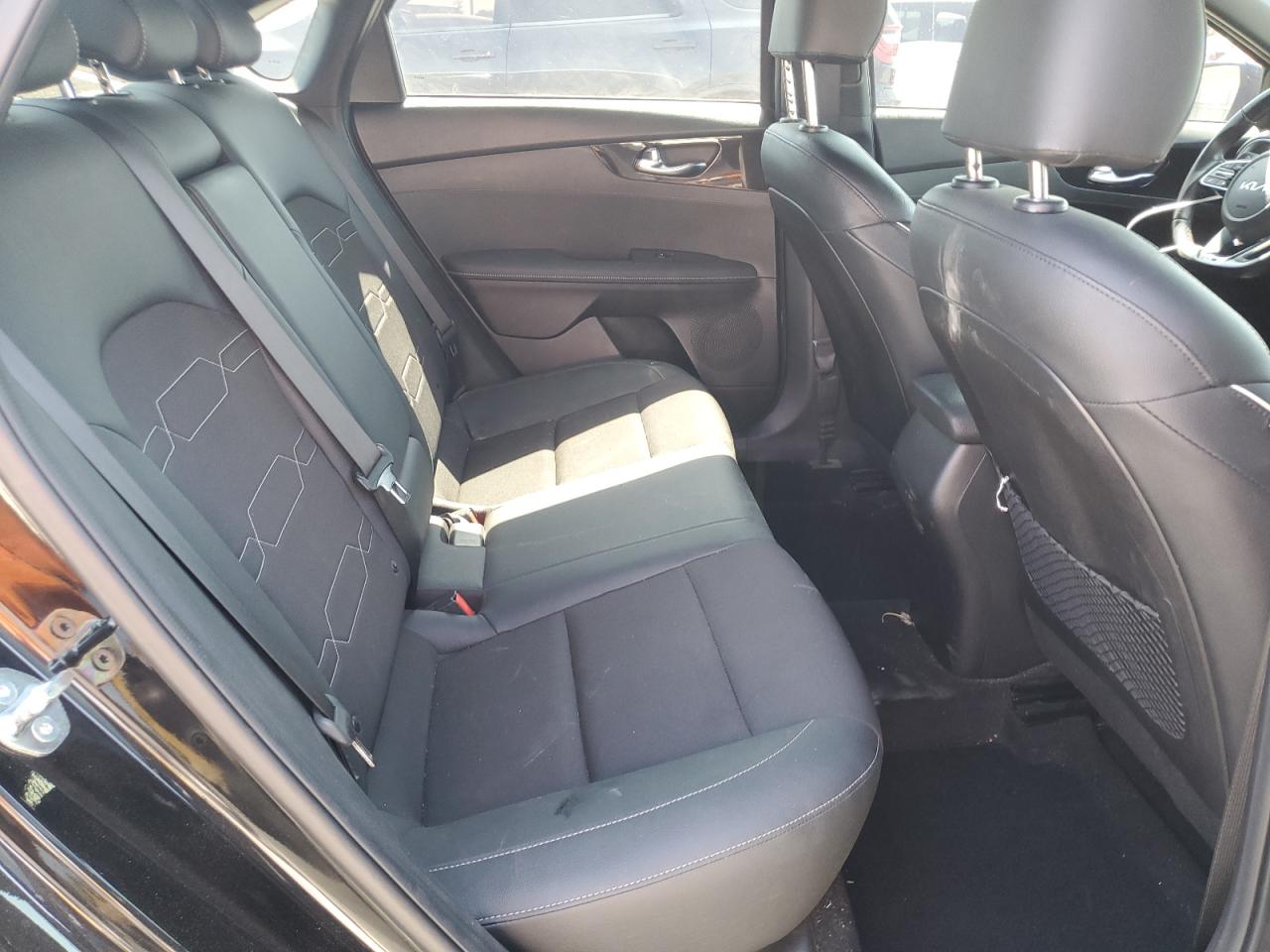 2024 Kia Forte Gt Line VIN: 3KPF54AD6RE727734 Lot: 69301645