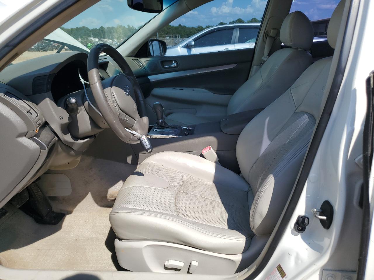 2011 Infiniti G37 Base VIN: JN1CV6AP6BM503415 Lot: 69203605