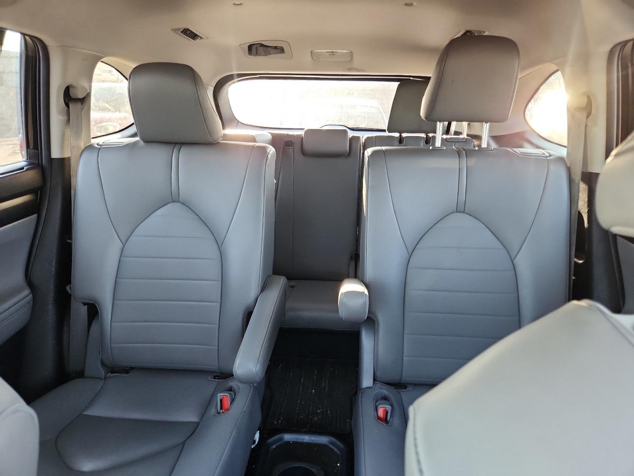 2021 Toyota Highlander Xle VIN: 5TDGZRAH9MS516762 Lot: 69301455