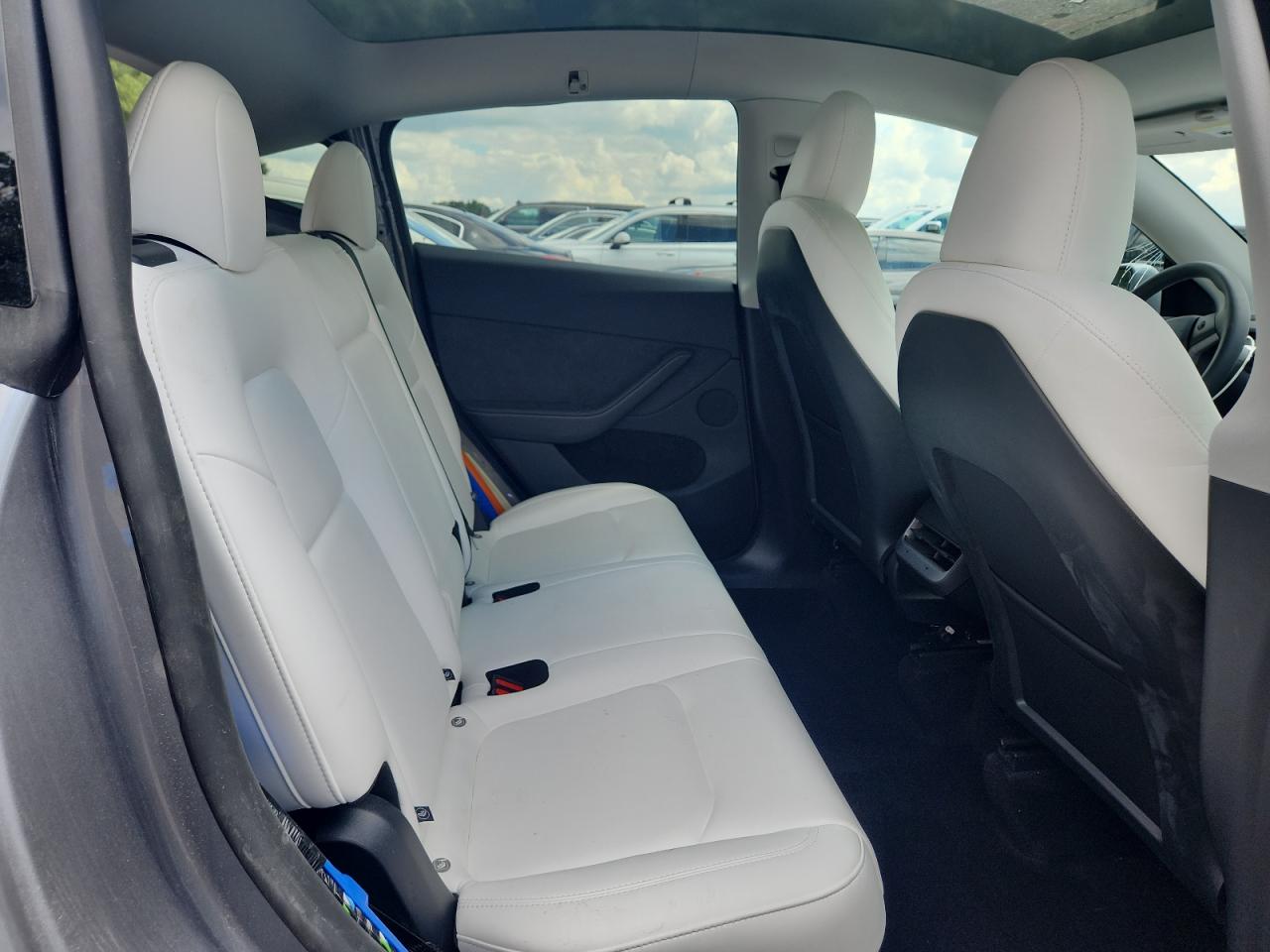 2025 Tesla Model Y VIN: 7SAYGDEE3SA359860 Lot: 67594215