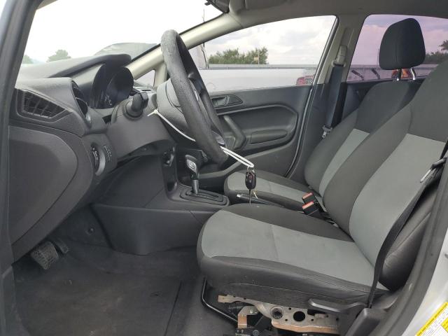  FORD FIESTA 2019 Серебристый