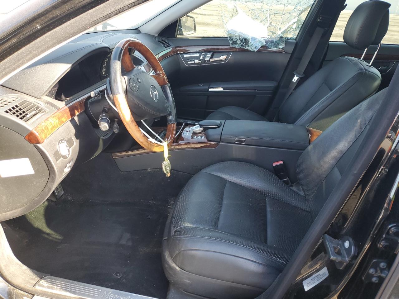 2011 Mercedes-Benz S 550 VIN: WDDNG7BB2BA414571 Lot: 70094165