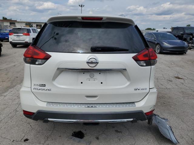  NISSAN ROGUE 2018 Белы