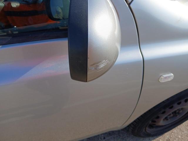 2005 NISSAN MICRA SE A