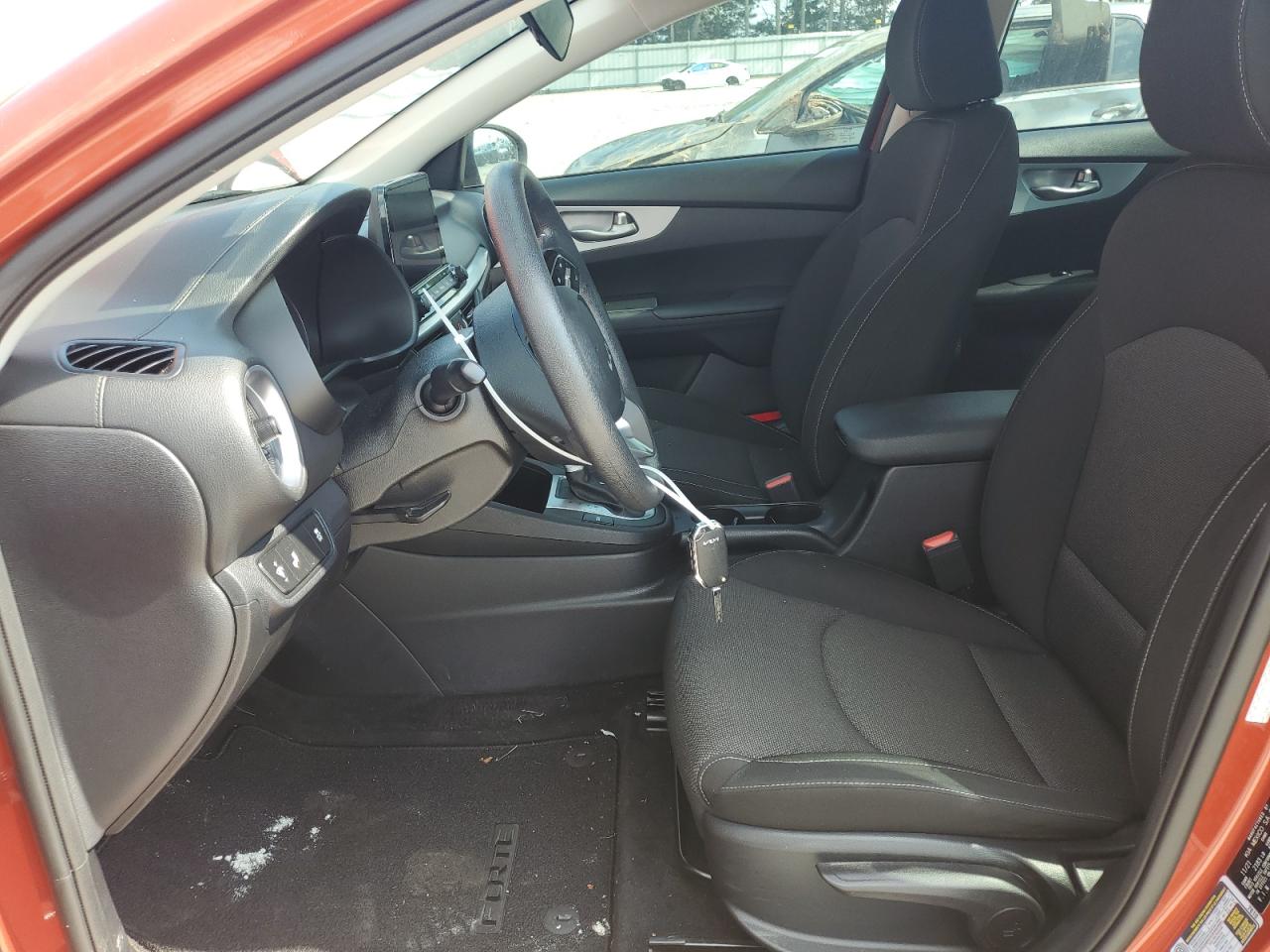 2018 Kia Forte Fe VIN: 3KPF24AD7NE438574 Lot: 69354725