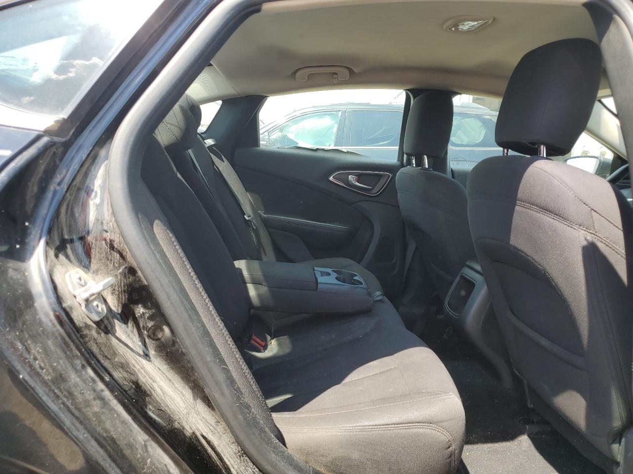 2015 Chrysler 200 Limited VIN: 1C3CCCAB0FN606968 Lot: 68854355