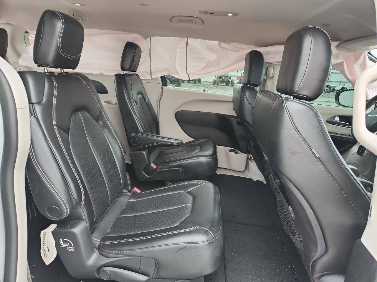 2023 Chrysler Pacifica Touring L VIN: 2C4RC1BG7PR532733 Lot: 67567165