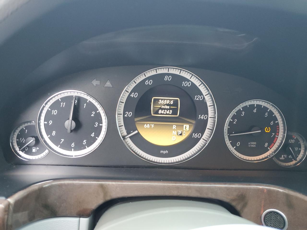 2011 Mercedes-Benz E 350 VIN: WDDHF5GB2BA508558 Lot: 70372035