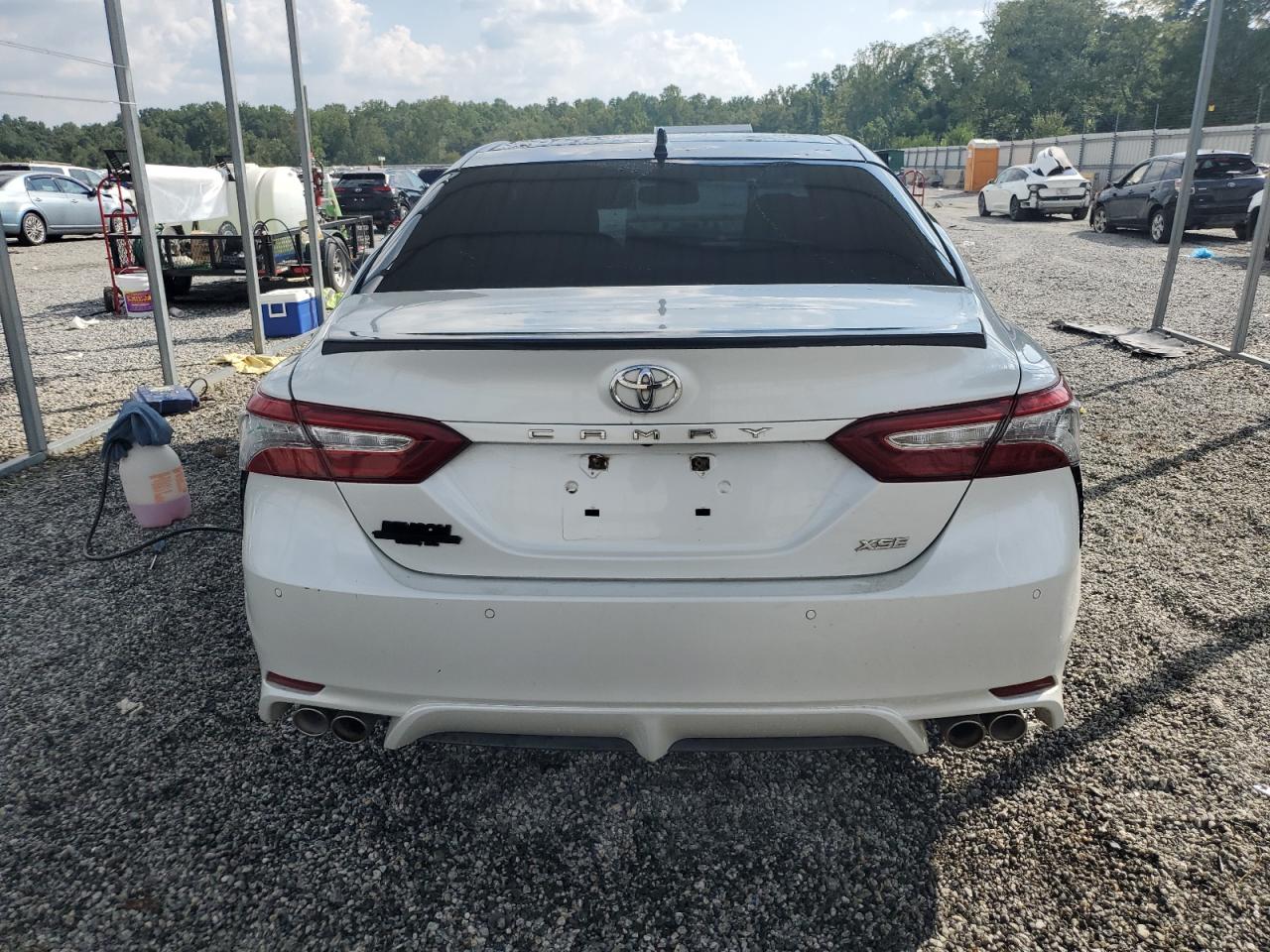 2018 Toyota Camry Xse VIN: 4T1B61HK0JU027305 Lot: 69680395