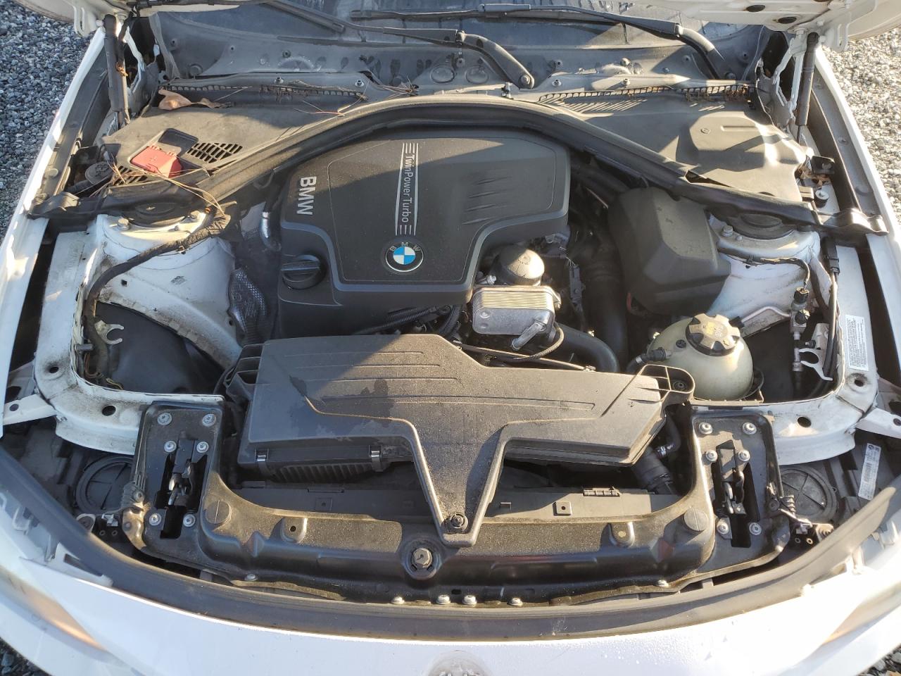 2015 BMW 320 I VIN: WBA3B1G51FNT02789 Lot: 70082545