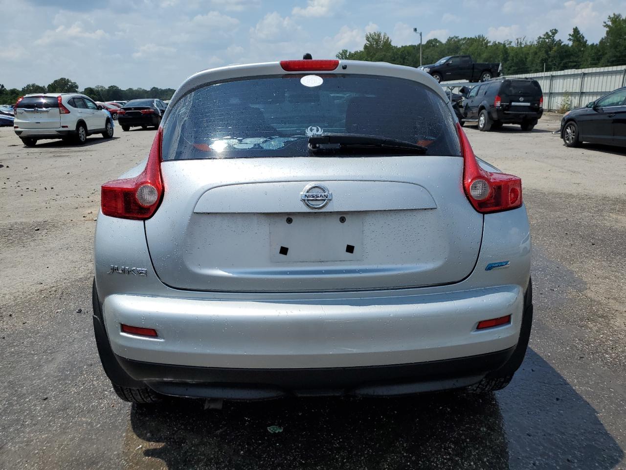 2014 Nissan Juke S VIN: JN8AF5MR8ET360099 Lot: 69673625