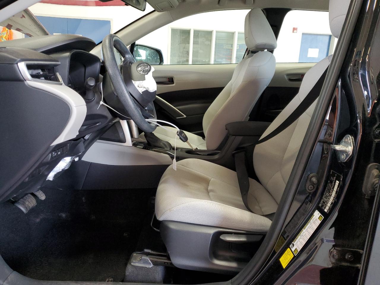 2022 Toyota Corolla Cross L VIN: 7MUAAABG5NV036228 Lot: 70041715