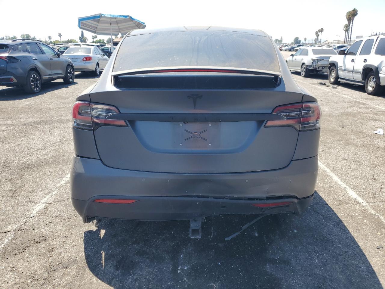 2018 Tesla Model X VIN: 5YJXCBE23JF104464 Lot: 69319605