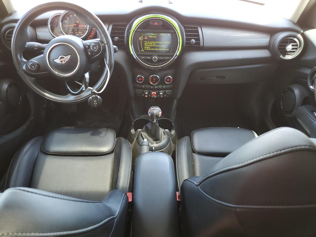 WMWXU1C53H2D57883 2017 Mini Cooper