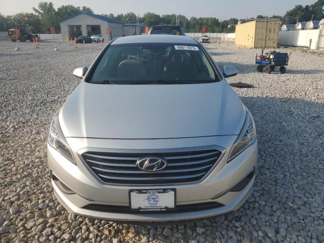  HYUNDAI SONATA 2016 Серебристый