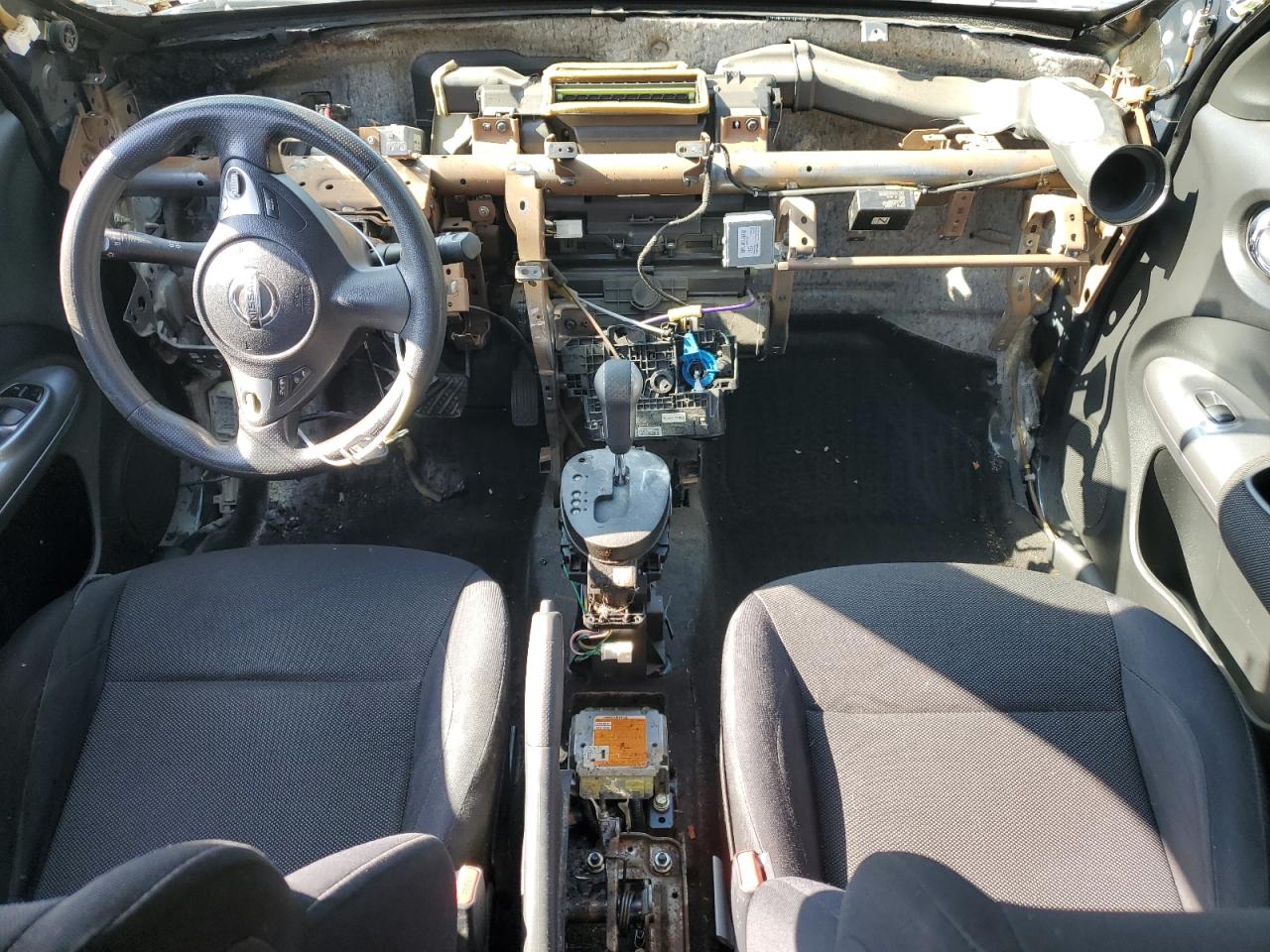 JN8AF5MR4BT008052 2011 Nissan Juke S