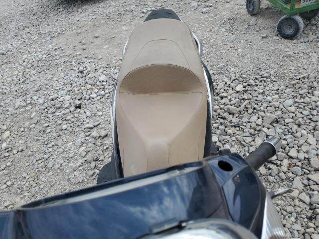 2009 PIAGGIO BV 250  