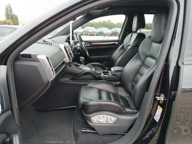 2016 PORSCHE CAYENNE D