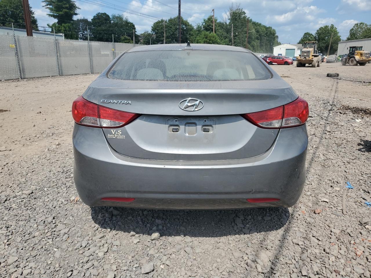 2013 Hyundai Elantra Gls VIN: 5NPDH4AE5DH376441 Lot: 68379195