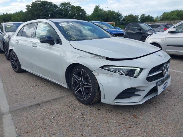 2021 MERCEDES BENZ A 180 AMG