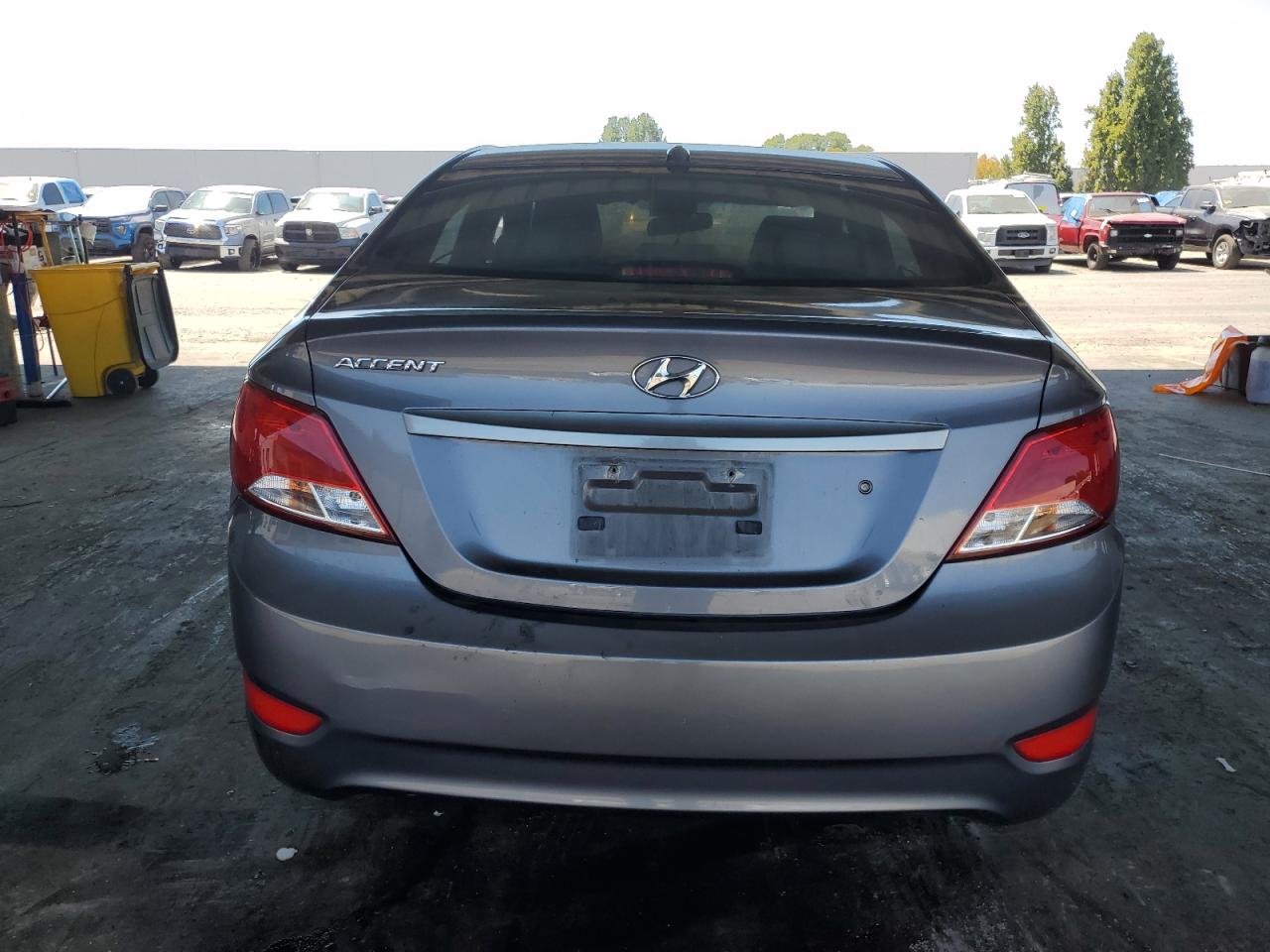 2015 Hyundai Accent Gls VIN: KMHCT4AE4FU929207 Lot: 70907445