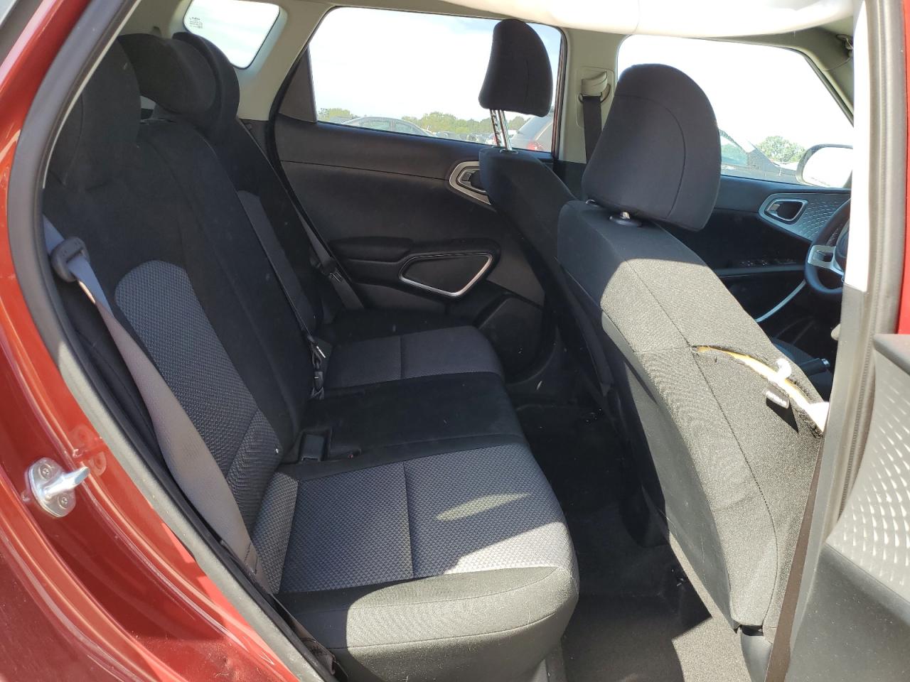 2022 Kia Soul Lx VIN: KNDJ23AU6N7820051 Lot: 70277455