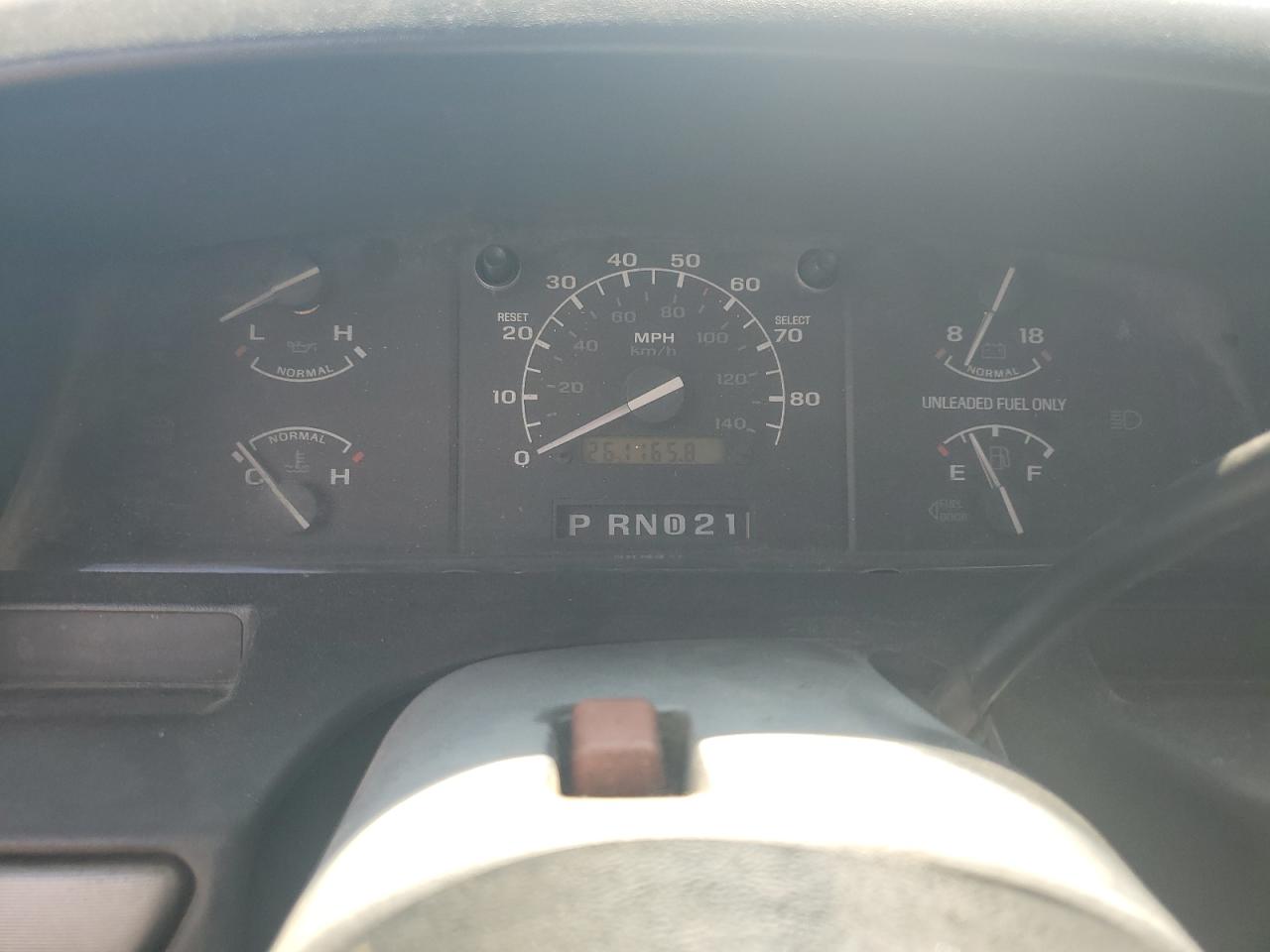 1992 Ford F150 VIN: 1FTCF15N9NKA93506 Lot: 70272575