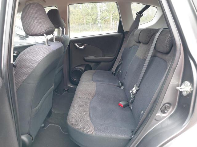 2013 HONDA JAZZ I-VTEC ES 