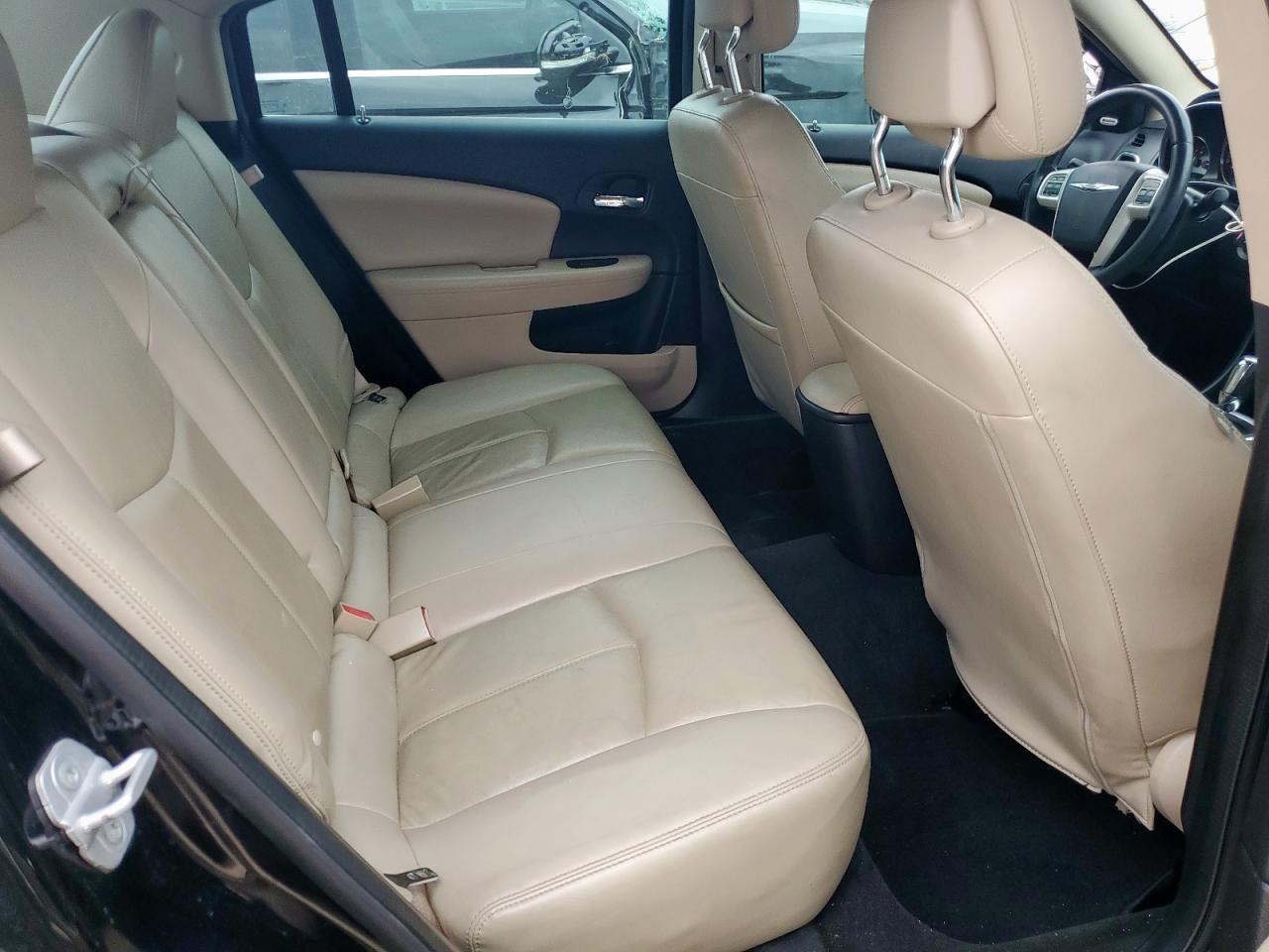 2013 Chrysler 200 Limited VIN: 1C3CCBCG4DN554485 Lot: 69293395