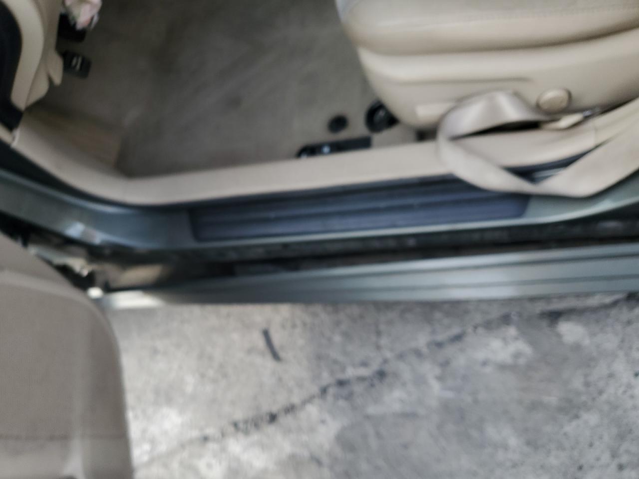 2013 Toyota Camry Hybrid VIN: 4T1BD1FK4DU095068 Lot: 70784555