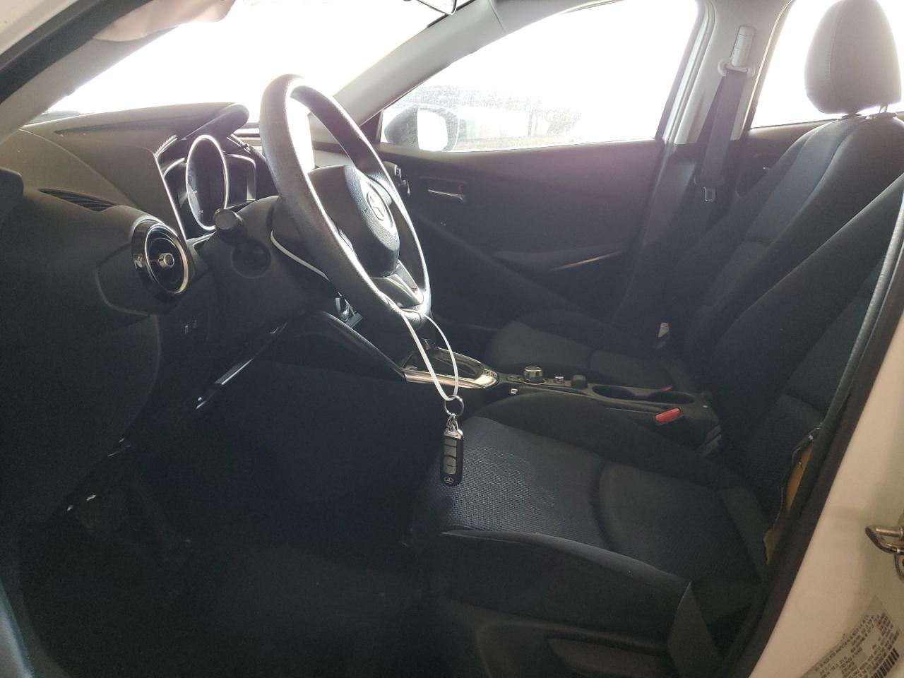 2017 Toyota Yaris Ia VIN: 3MYDLBYV2HY172277 Lot: 68226145