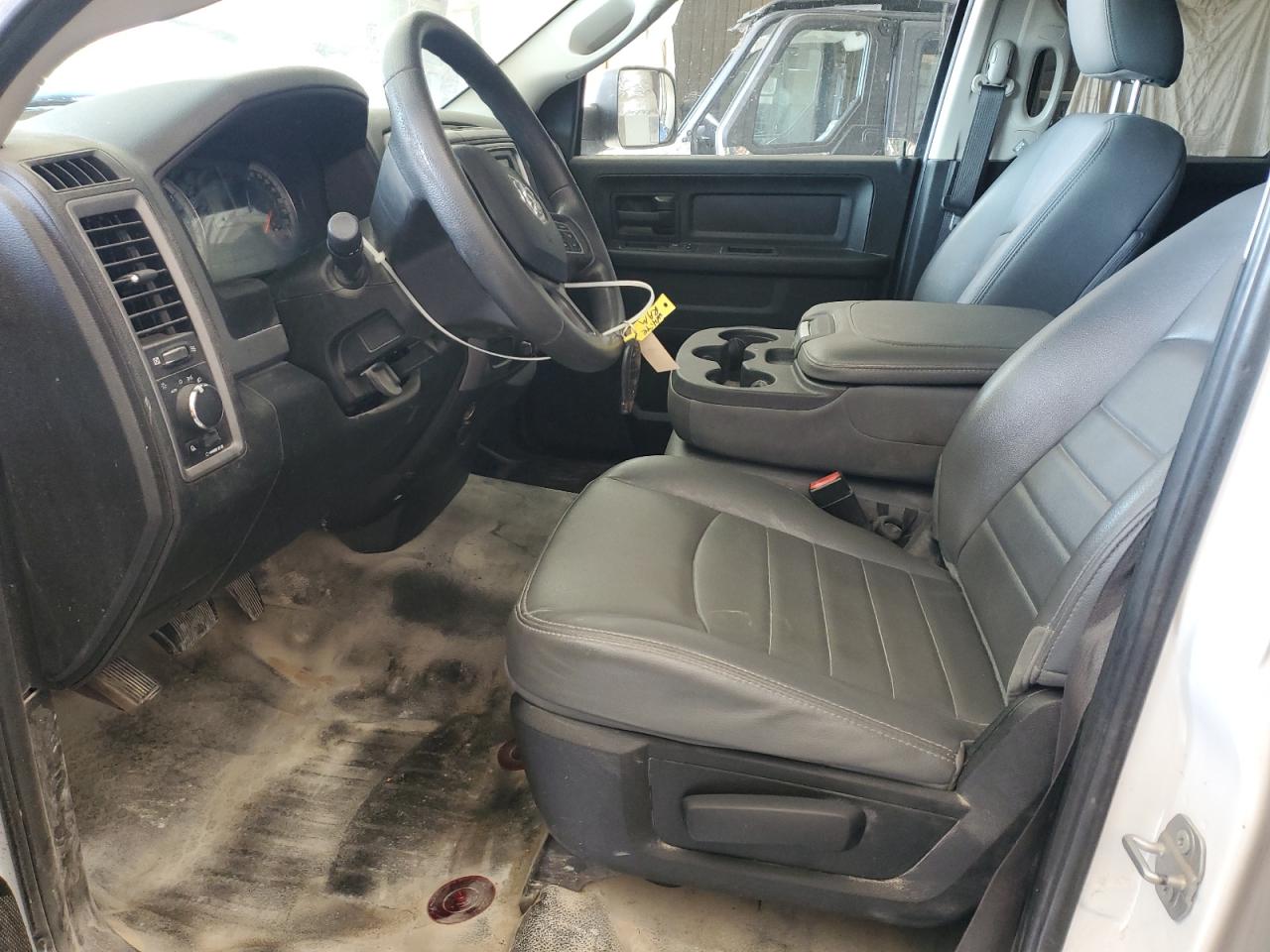 2019 Ram 1500 Classic Tradesman VIN: 1C6RR6FT0KS661429 Lot: 69871115